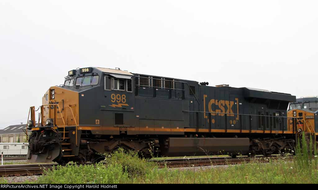 CSX 998